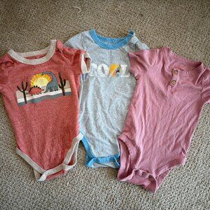 Short Sleeve Onesie Bundle